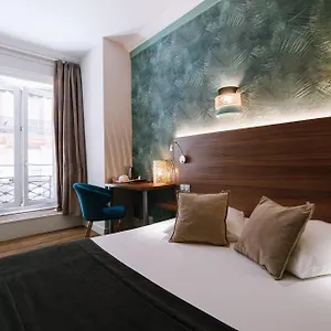 https://hotel-du-dauphin-lyon.hotels-rhonealpes.com