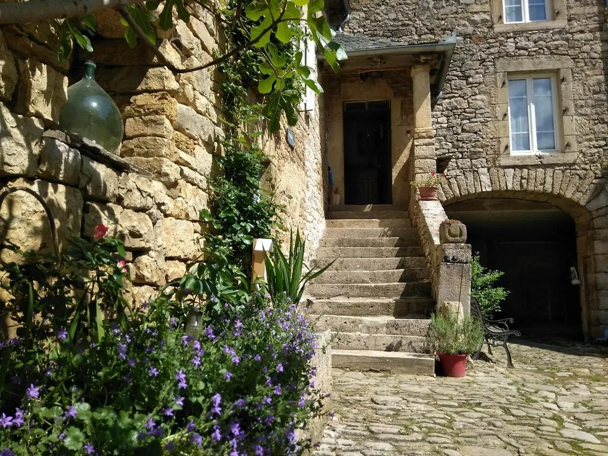Le Clos Du Barry Sévérac-lʼÉglise 0*,