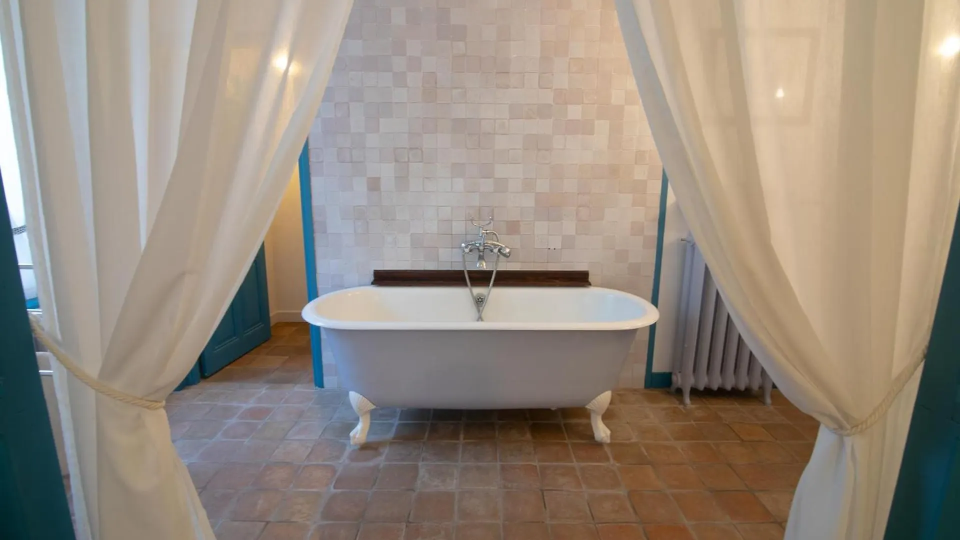 Le Clos Du Barry Sévérac-lʼÉglise Alojamento de Acomodação e Pequeno-almoço